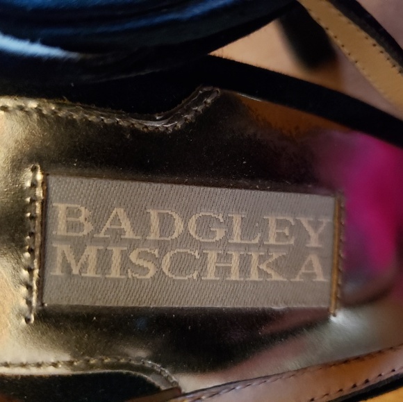 Badgley Mischka high heels pink boa shoes - Picture 5 of 5